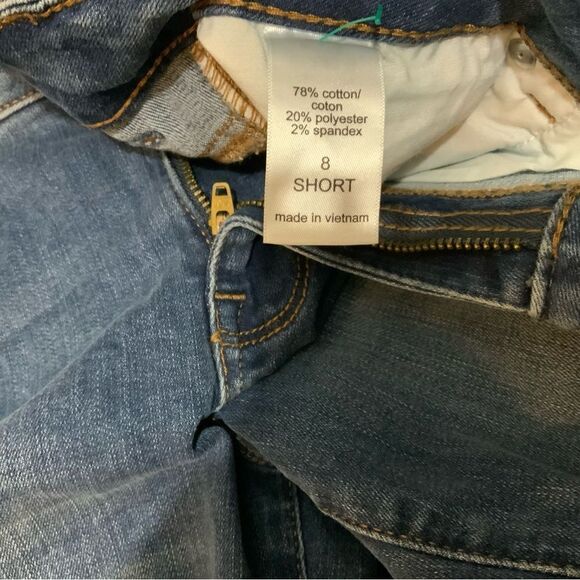 NWT Maurices Flare Mid Rise Denim Size 8 Jeans short inseam 31 - Picture 9 of 11